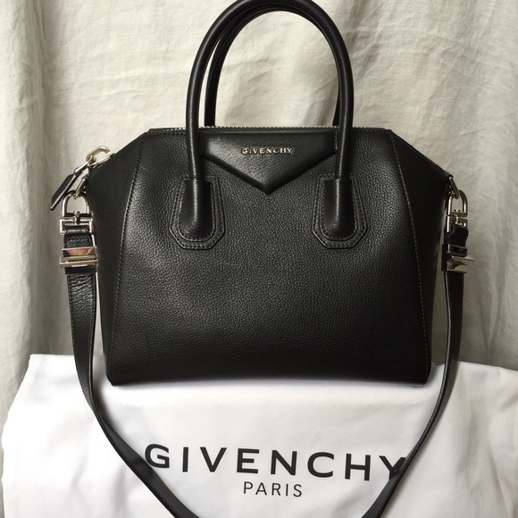 Givenchy Handbags - Givenchy Antigona Small Black Sugar Satchel